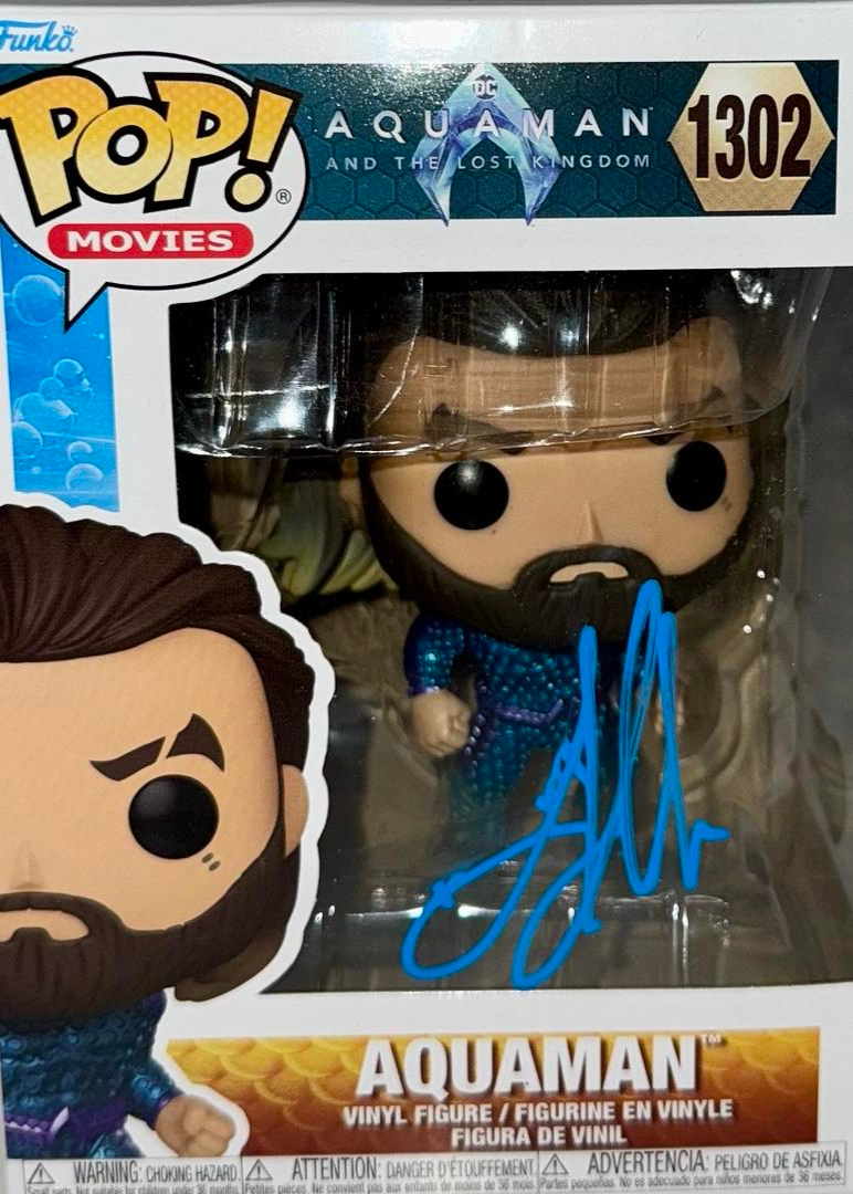 Jason Mamoa Signed Funko Pop #1302 "Aquaman" (DC Universe) - JSA COA